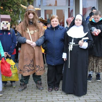 Karneval a pohovávanie basy v ZŠ  Obrázok 28