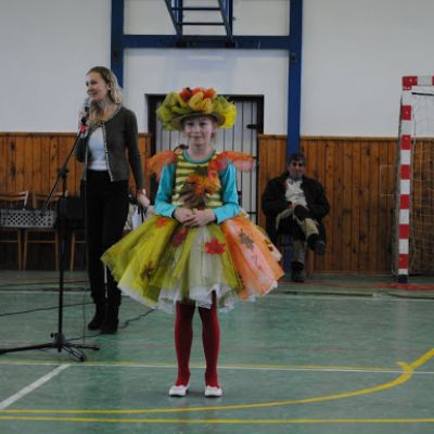 Karneval a pohovávanie basy v ZŠ  Obrázok 6