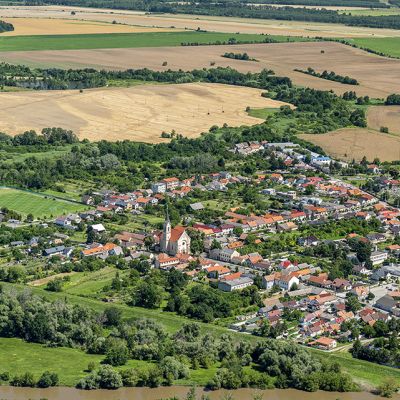 Letecké zábery obce Vysoká pri Morave  Obrázok 15