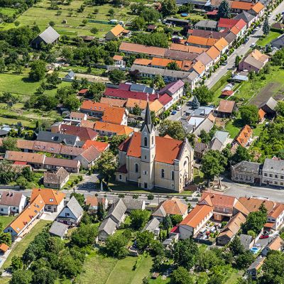 Letecké zábery obce Vysoká pri Morave  Obrázok 13