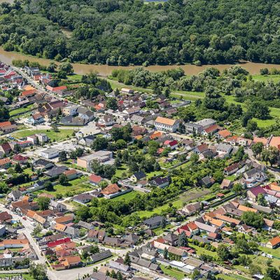 Letecké zábery obce Vysoká pri Morave  Obrázok 17