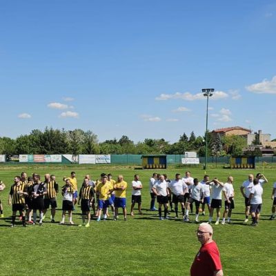 Oslavy 1. mája na futbalovom ihrisku  Obrázok 19