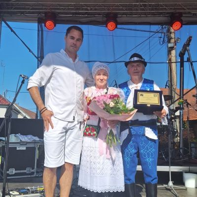 OSLAVY LETNÉHO SLNOVRATU  Obrázok 17