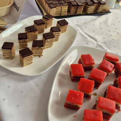 Pečie celé Hochštetno  Obrázok 1