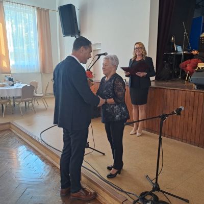 Posedenie pre dôchodcov  Obrázok 10