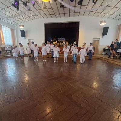 Posedenie pre dôchodcov  Obrázok 9