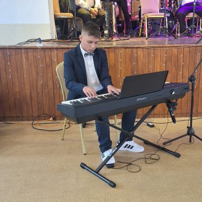 Posedenie pre dôchodcov  Obrázok 19