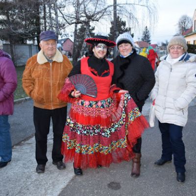 Sprievod masiek a pochovávanie basy 2016  Obrázok 42