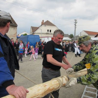 Stavanie Mája, 2015  Obrázok 25